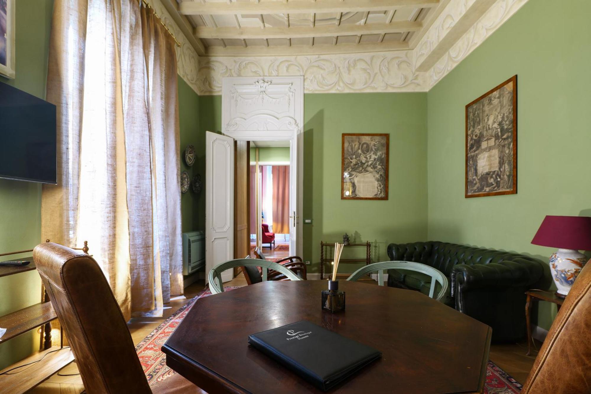 Prestige Boutique Aparthotel - Montenapoleone Milan Bagian luar foto